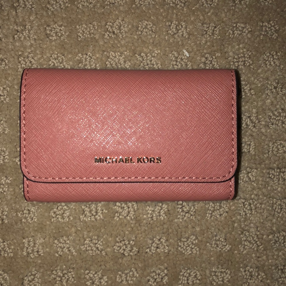Michael Kors Blush Wallet